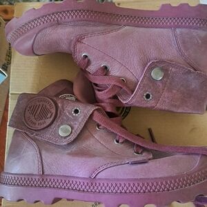 Palladium Size 6.5 Red Leather Suede Worn Once, Brand New In Boz